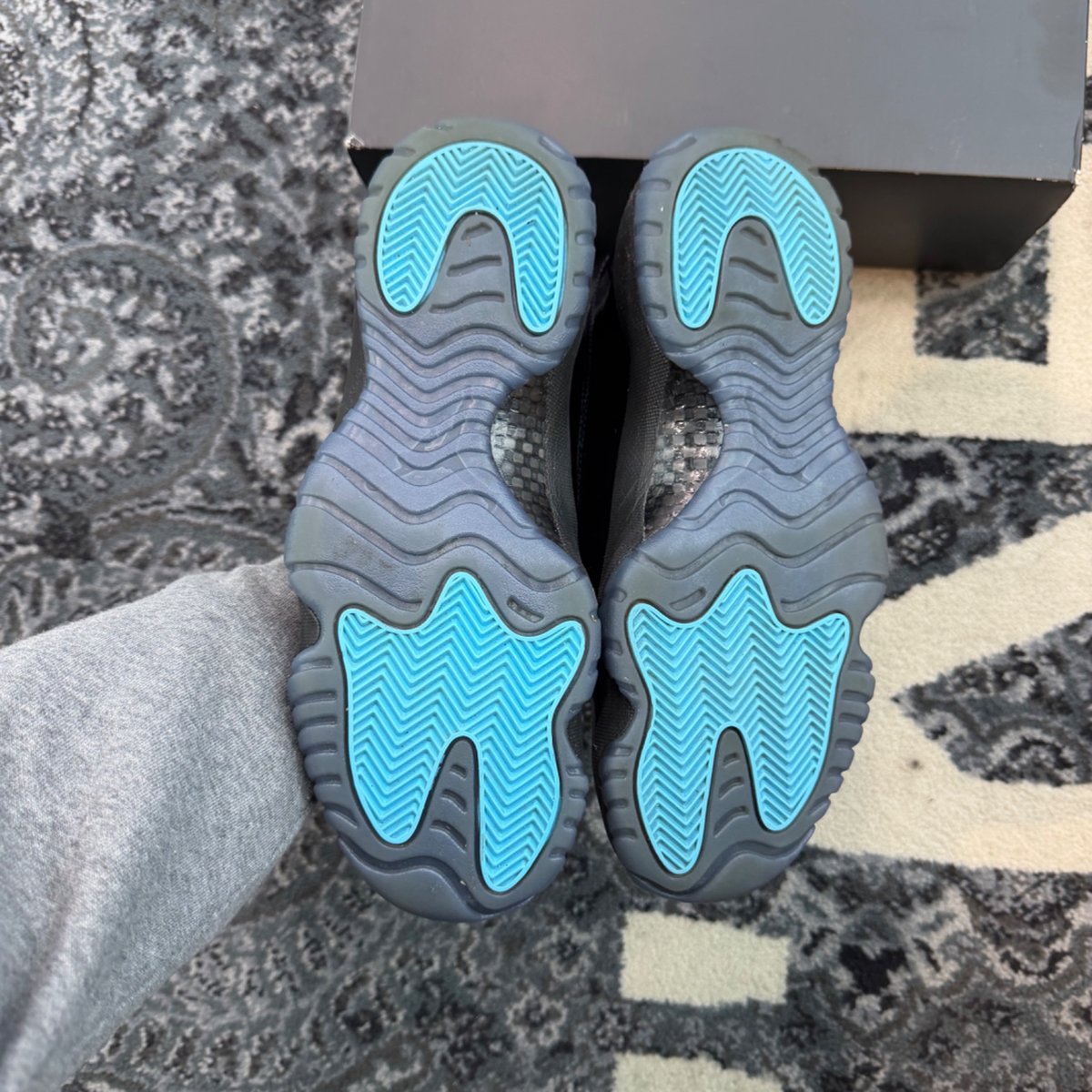 Jordan 11 Retro Gamma Blue (2025) - sole