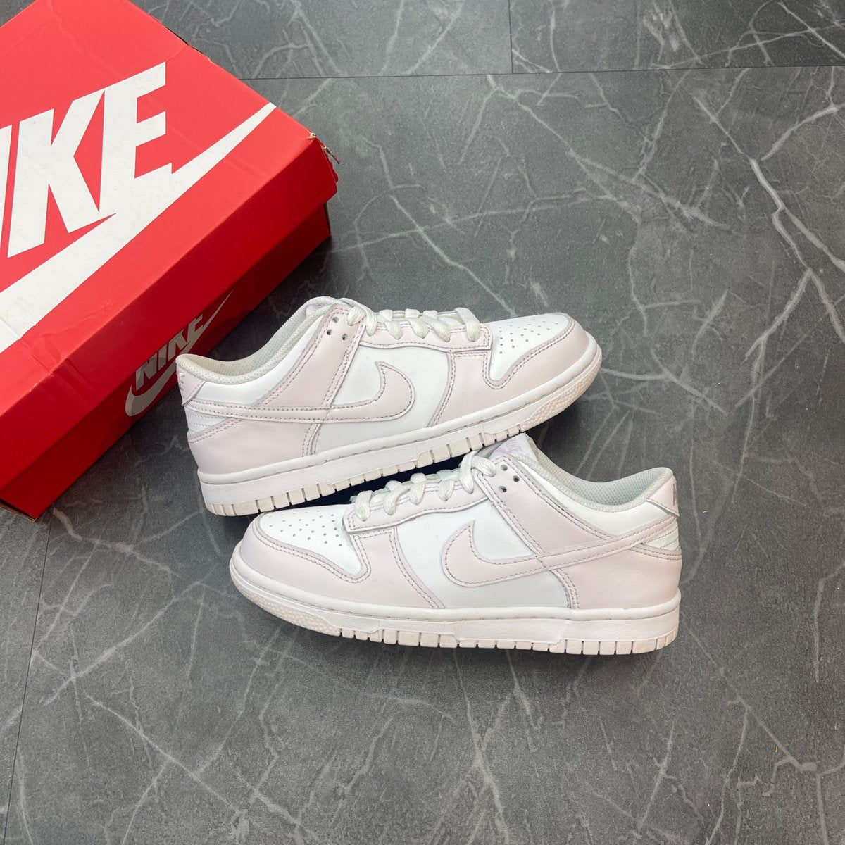 Nike Dunk Low White Light Violet (GS) (Size 4Y) (Lightly Worn)