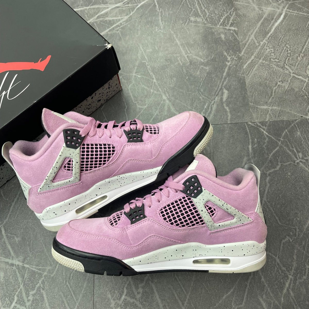 Jordan 4 Retro Orchid (Women's) (Size 11.5W)