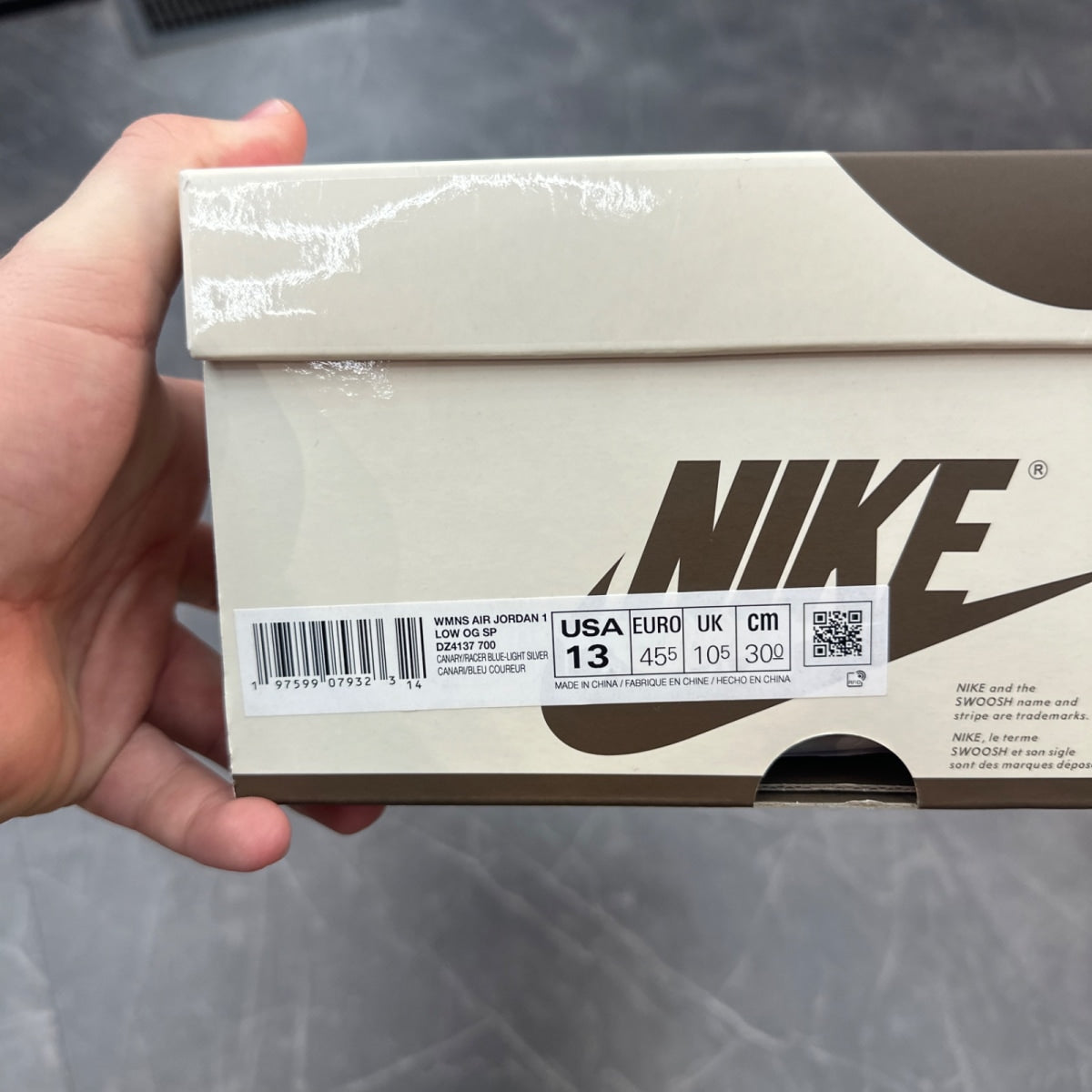 Jordan 1 Retro Low OG SP Travis Scott Canary (Women's) - Image 6