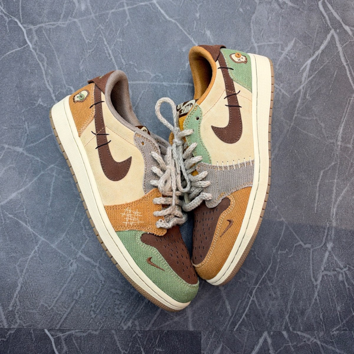Jordan 1 Retro Low OG Zion Williamson Voodoo - Image 1