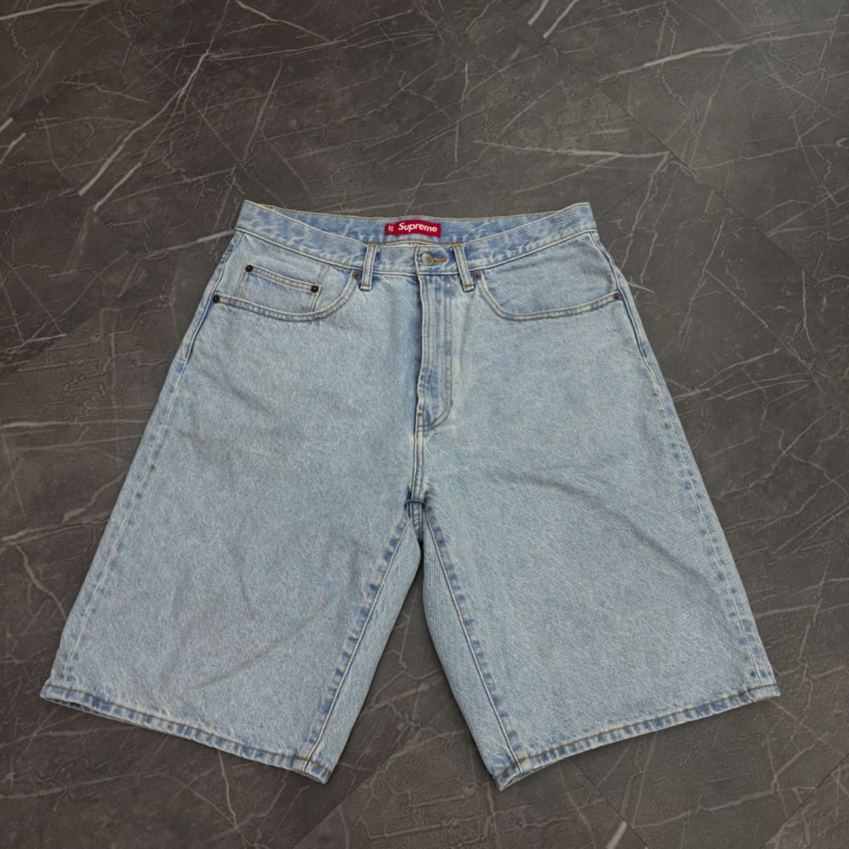 Supreme Baggy Denim Short Washed Indigo (Size 32) (Lightly Worn)