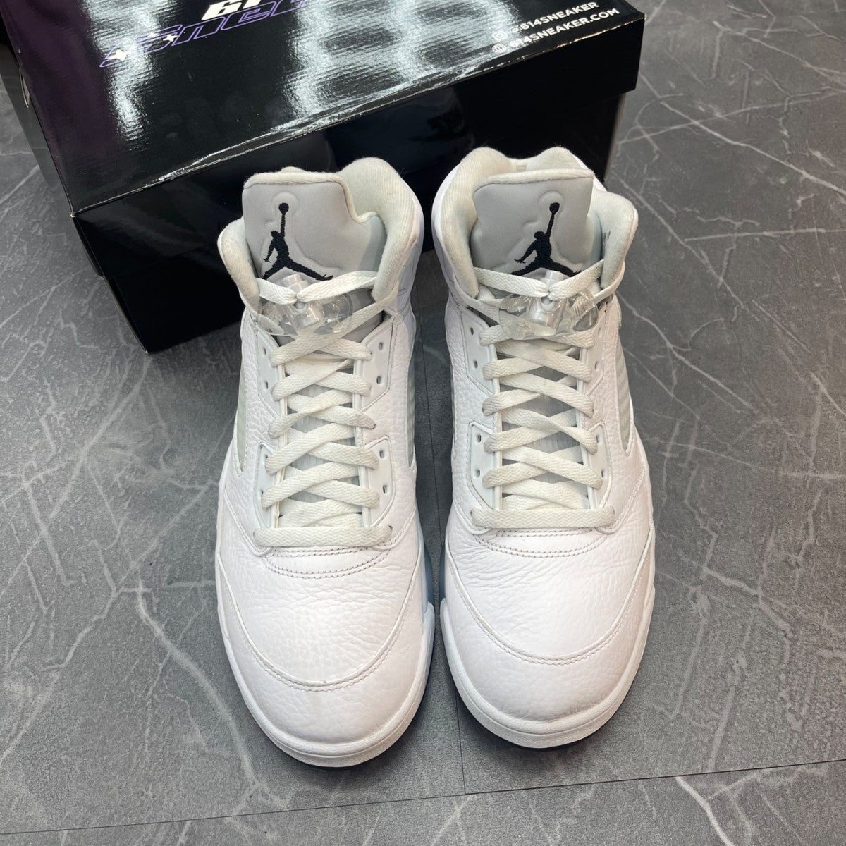 Jordan 5 Retro Metallic White (2015) - Image 2