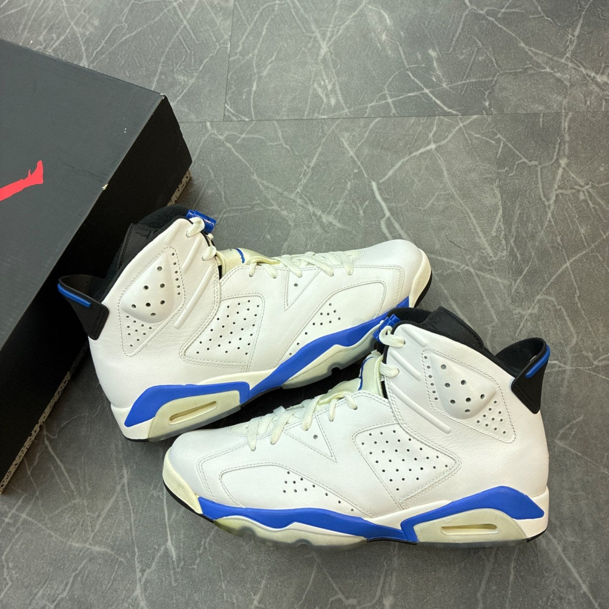 Jordan 6 Retro Sport Blue (2014) - Image 1