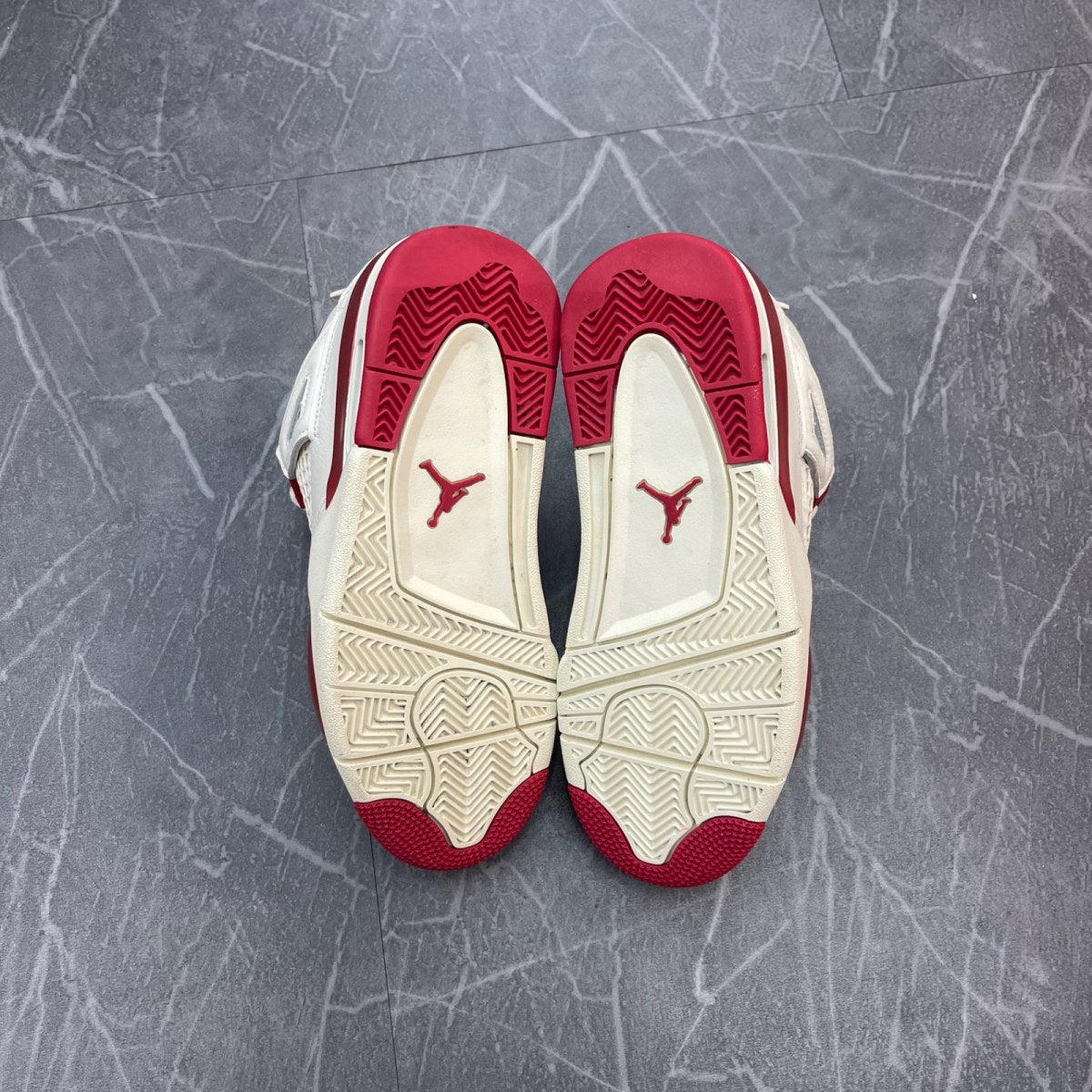 Jordan 4 Retro Valentine's Day Sierra Red (Women's) - Image 4