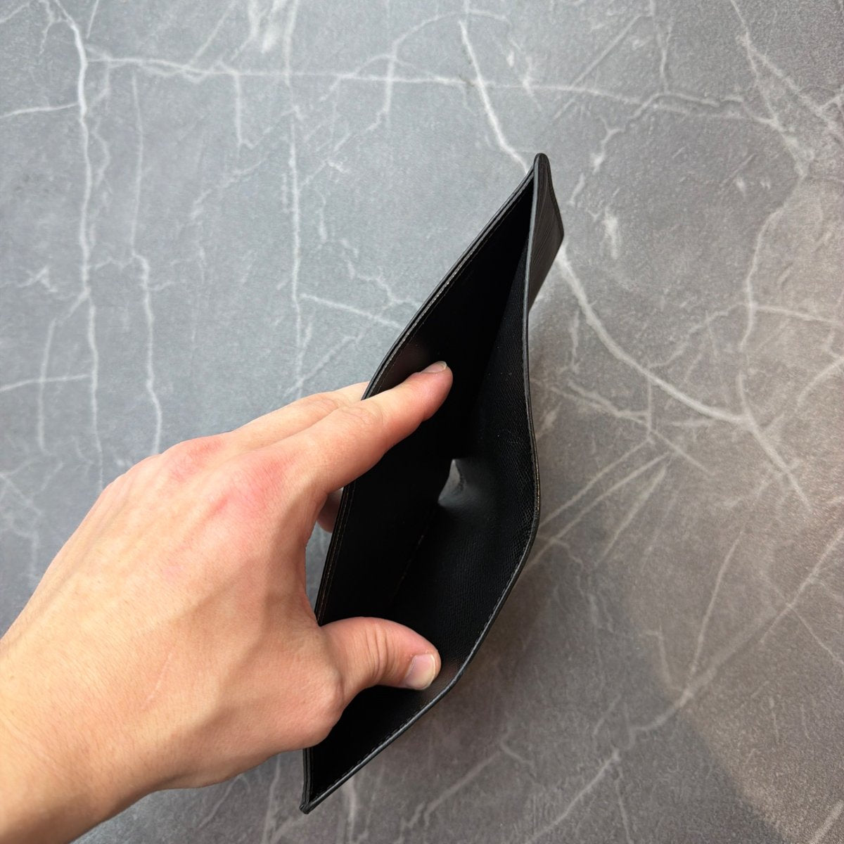 Louis Vuitton Epi Leather Wallet Black - Image 4