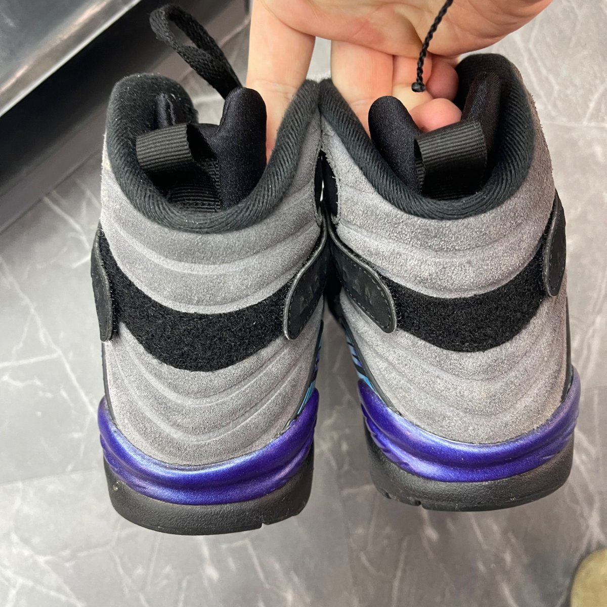 Jordan 8 Retro Aqua (2025) (Size 8) (Lightly Worn)