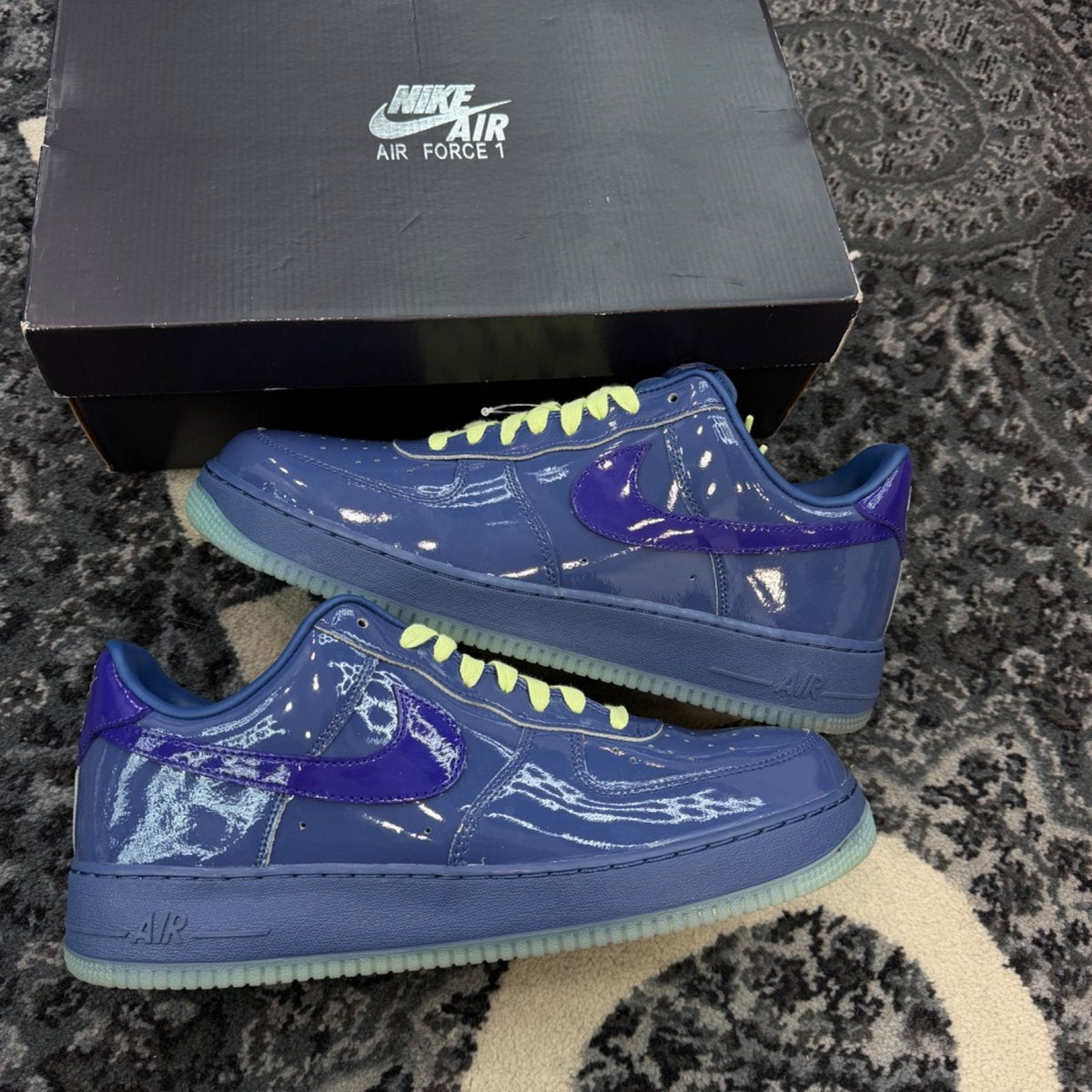 Nike Air Force 1 Low Patent Leather Mystic Navy Grape Ice (Size 13) (Lightly Worn)