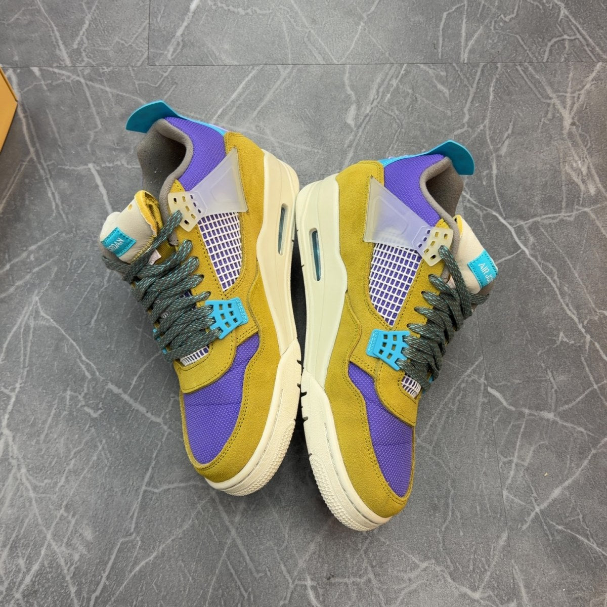 Jordan 4 Retro SP 30th Anniversary Union Desert Moss - Image 3