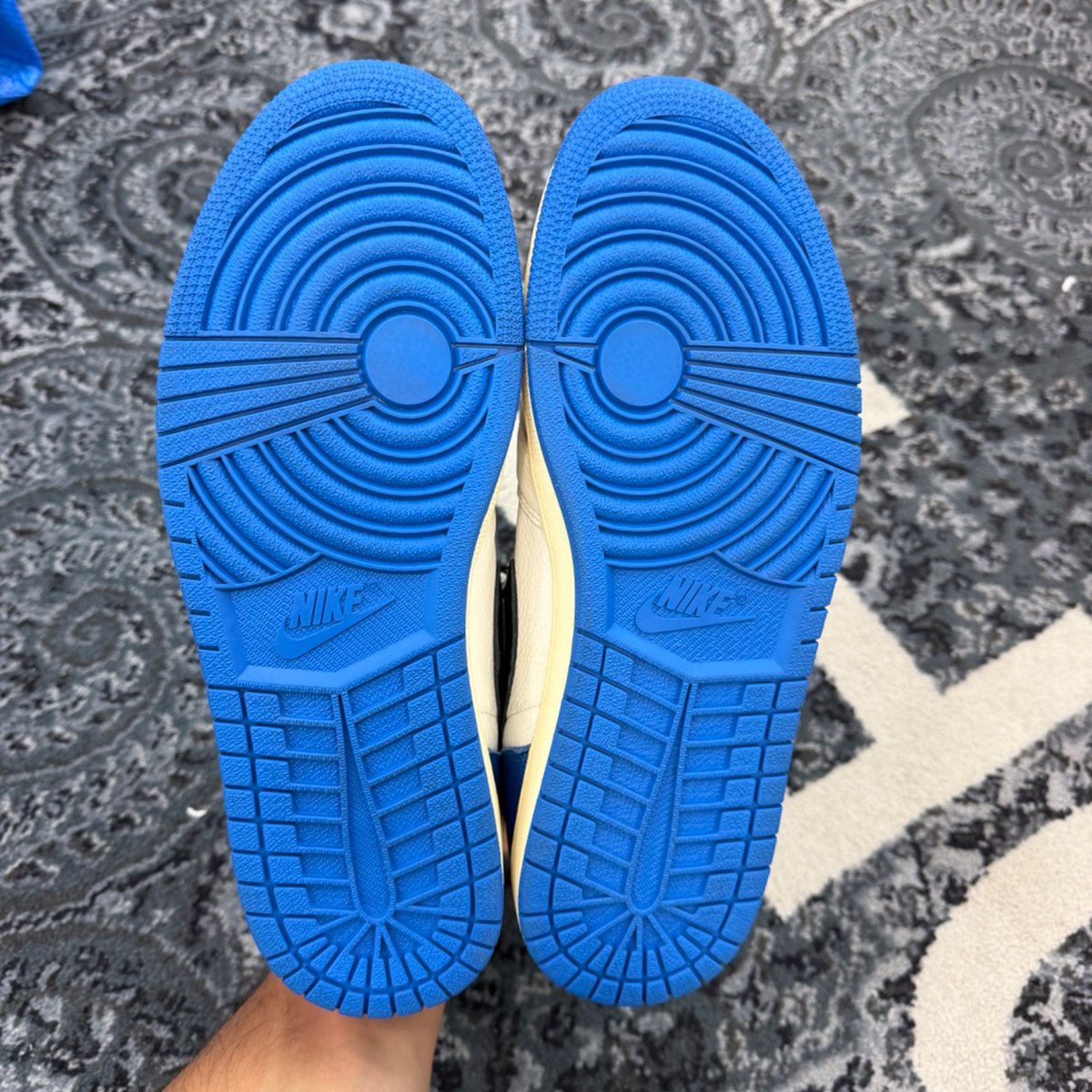 Jordan 1 Retro High OG SP Fragment x Travis Scott - sole