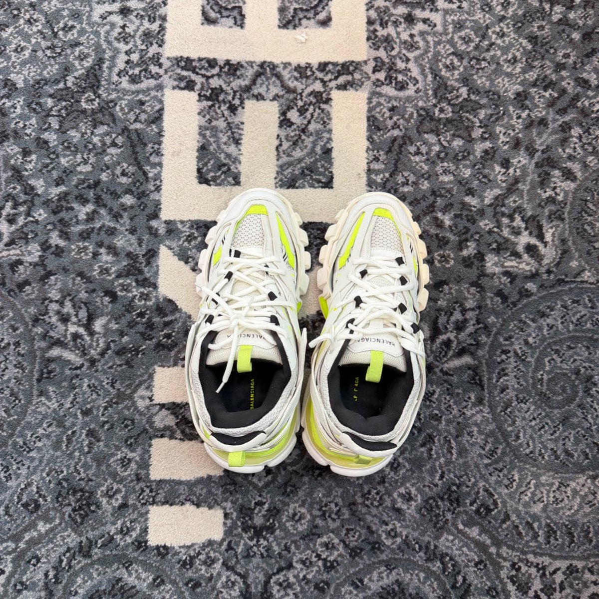 Balenciaga Track Worn Out In White Fluo Yellow - side