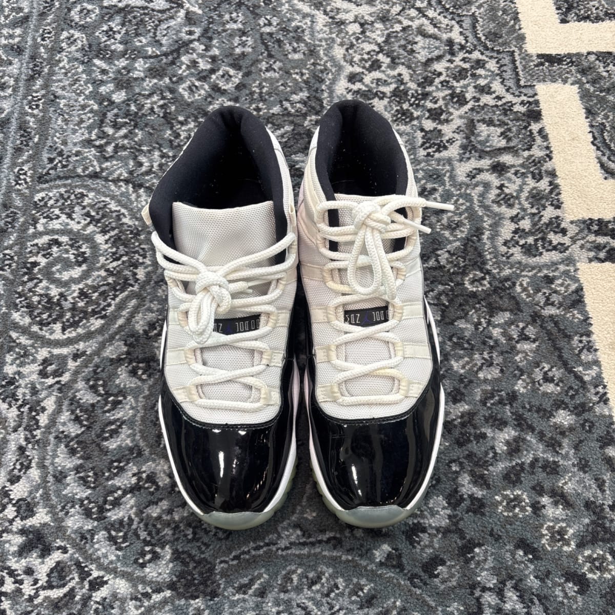 Jordan 11 Retro Concord (2018) (Size 12) (Moderately Worn)
