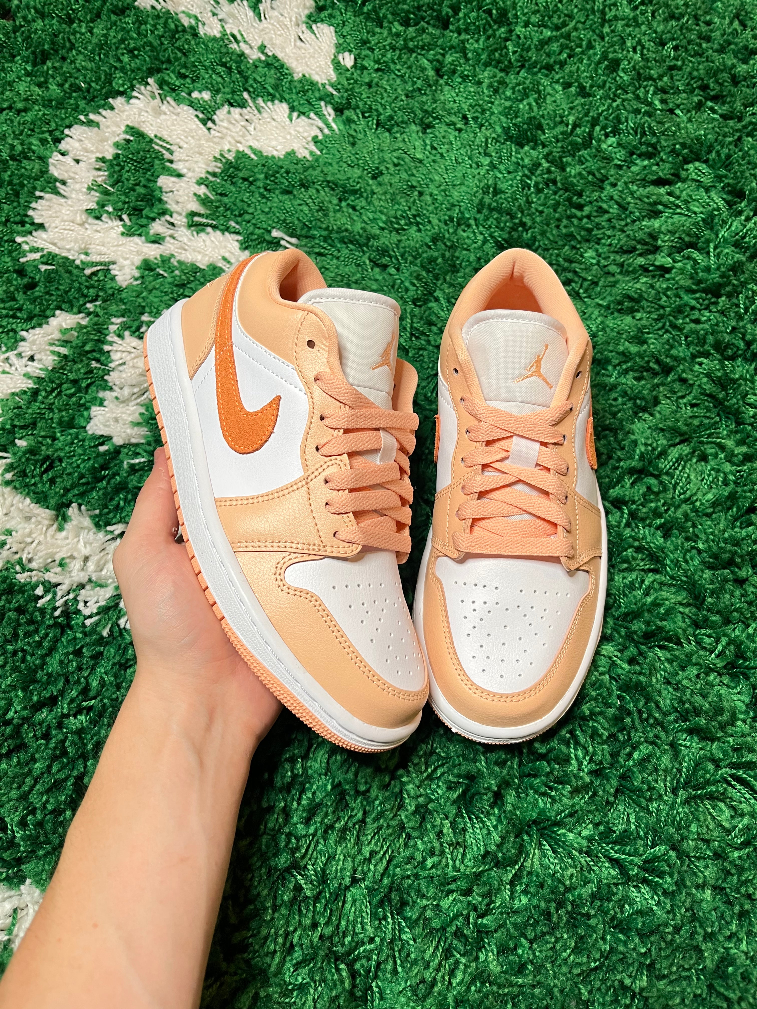 Jordan 1 Low “Sunset Haze”