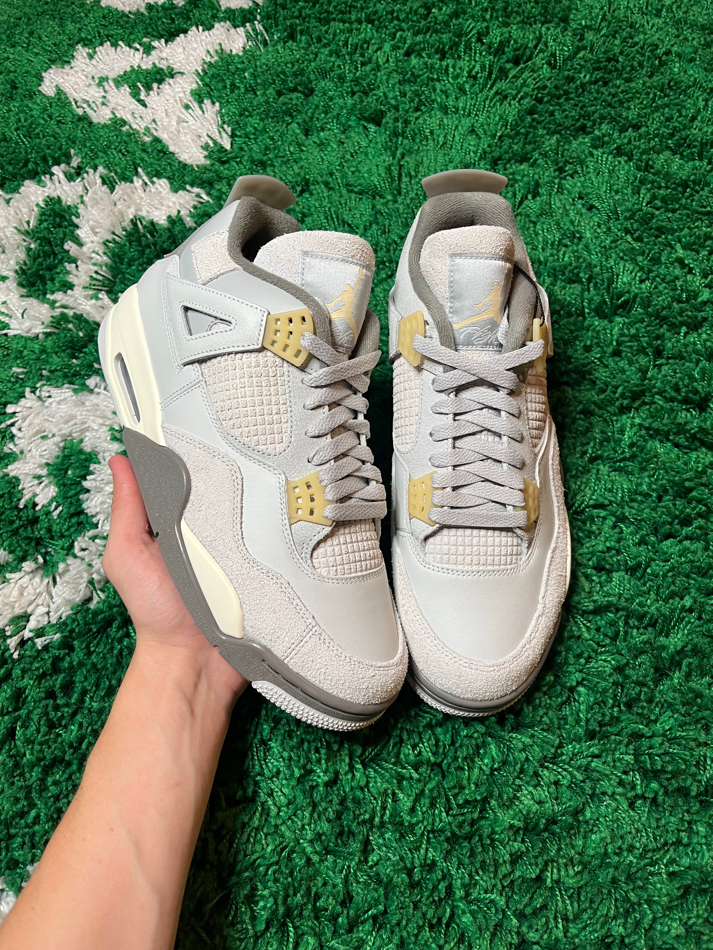 Jordan 4 “Photon Dust”