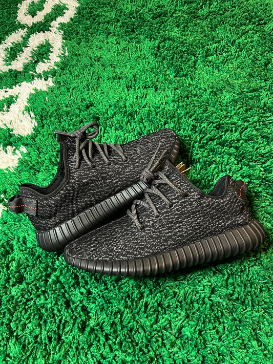 Yeezy Boost 350 “Pirate Black”