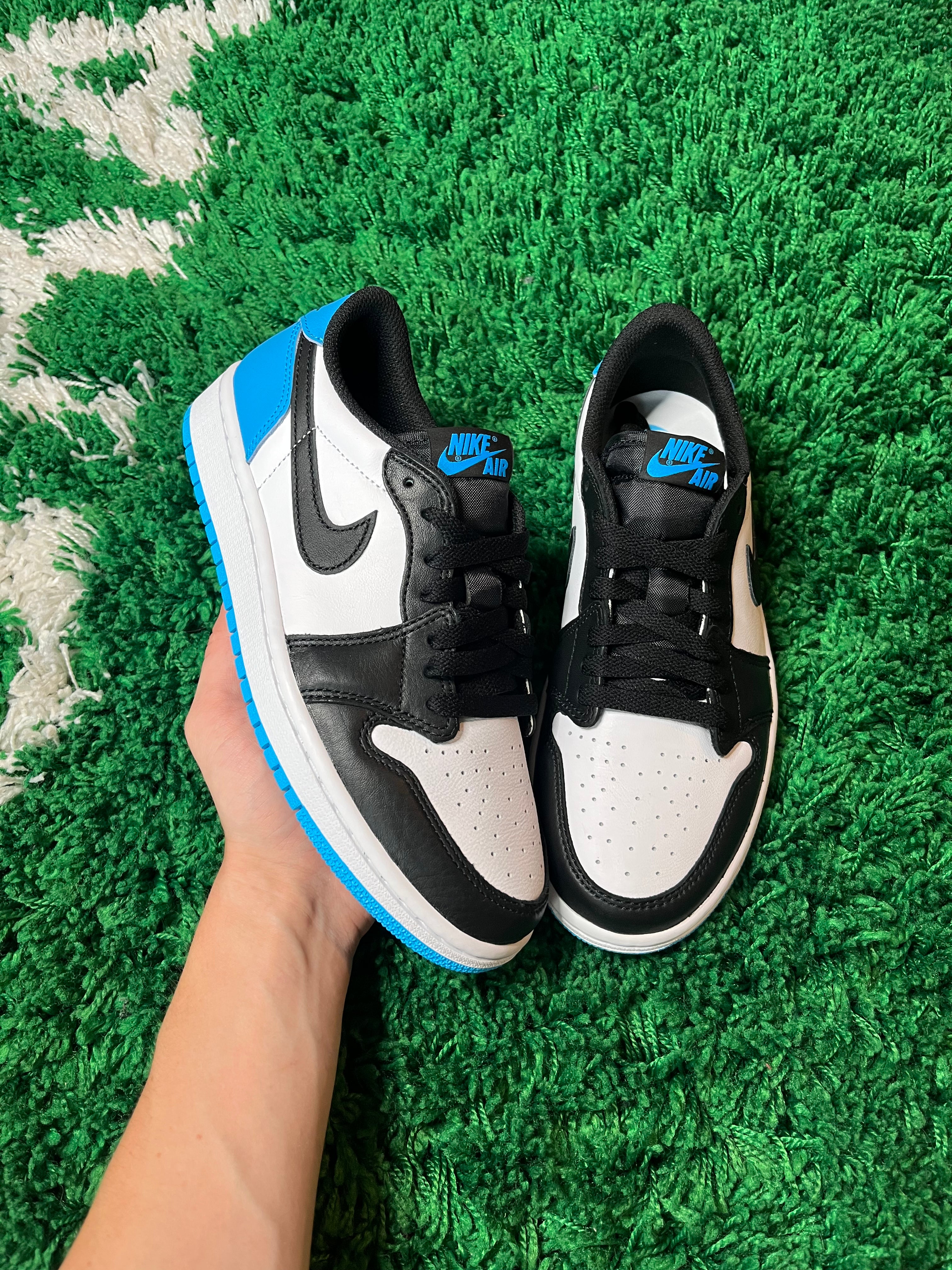 Jordan 1 Low “Powder Blue”